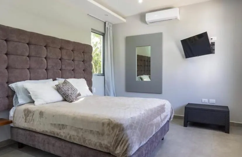 Tulum, 6 Bedrooms Villa In Paradise