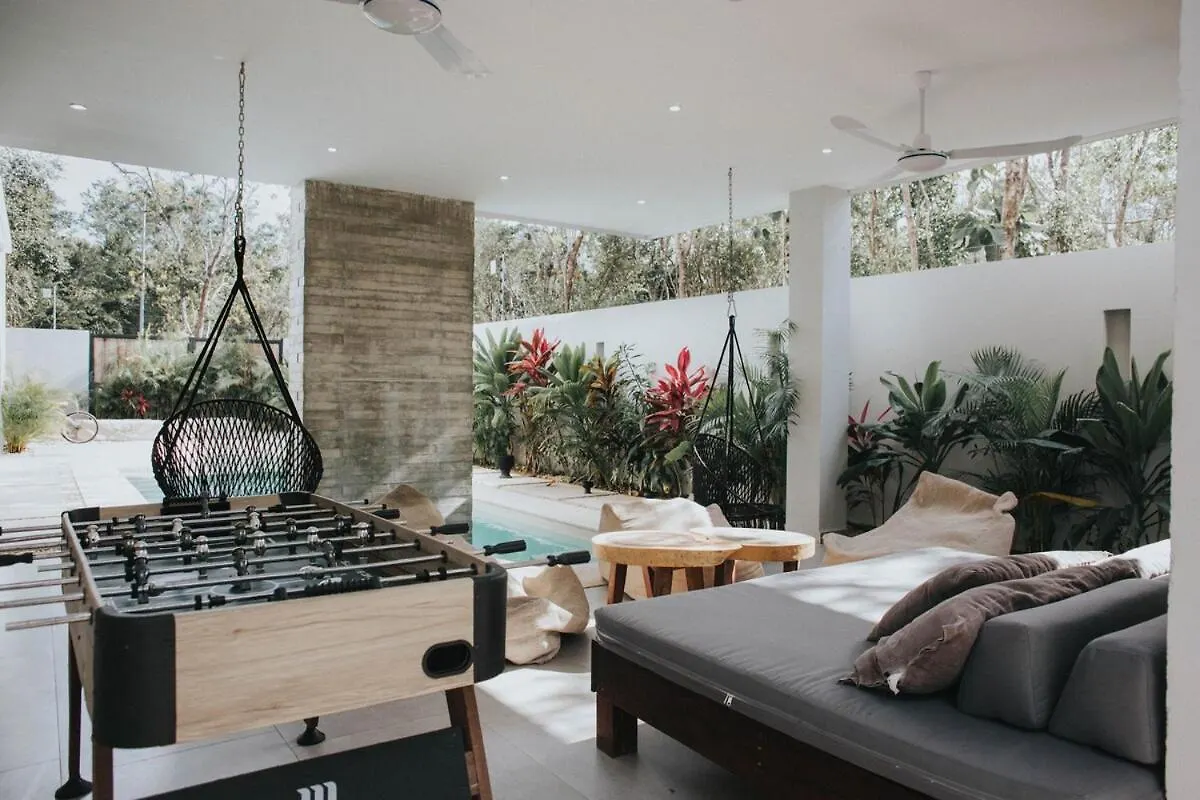 Tulum, 6 Bedrooms Villa In Paradise Mexico